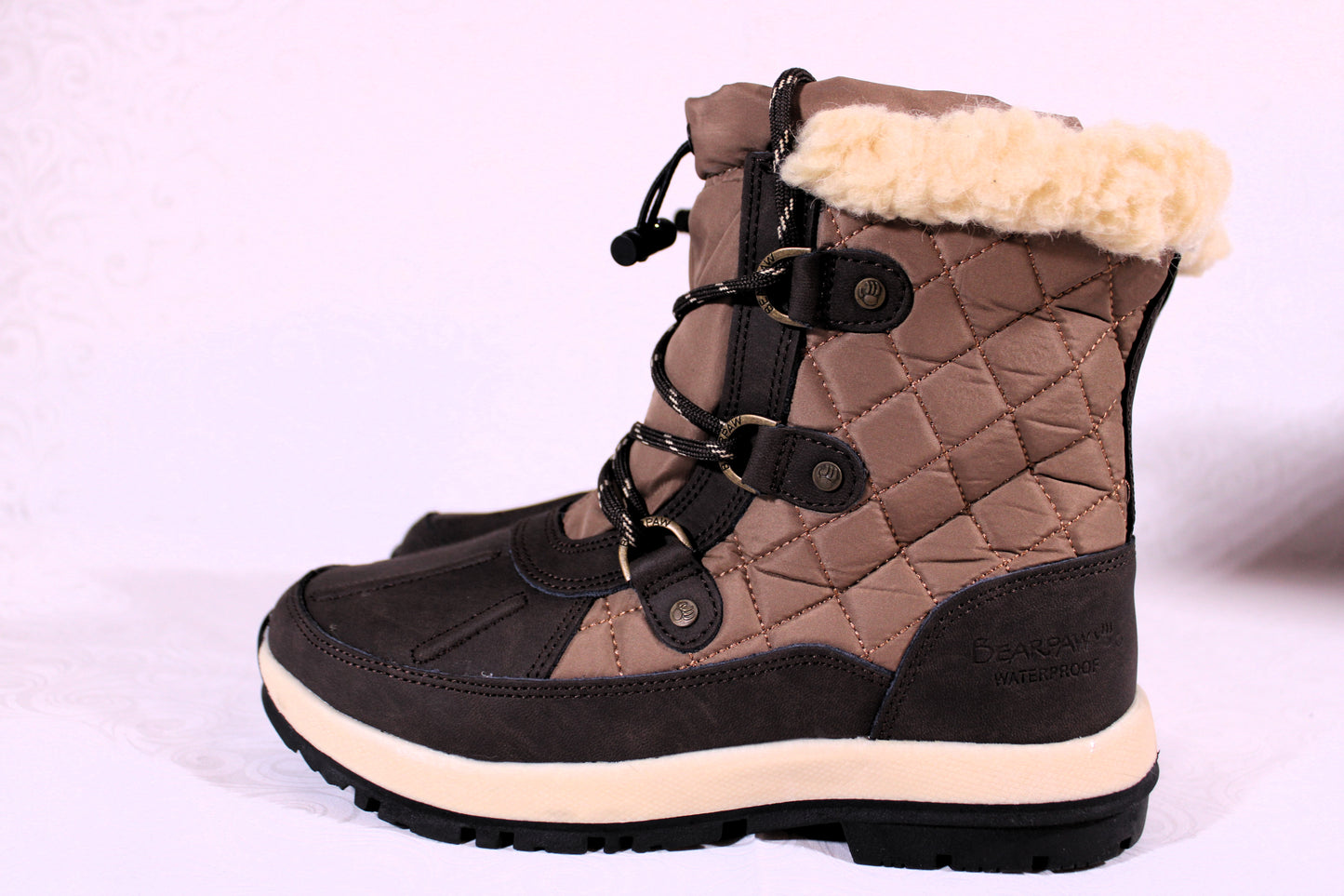 BEARPAW Women's Bethany Snow Boot Size 7